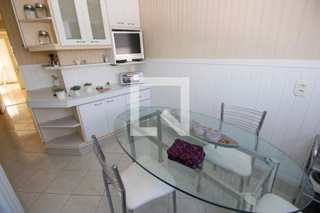 Apartamento para alugar com 477m², 4 quartos e 5 vagasCozinha
