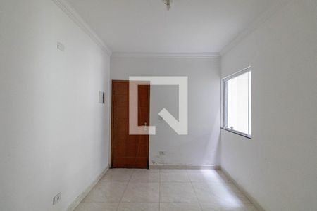 Sala e Cozinha de apartamento para alugar com 2 quartos, 40m² em Jardim Santa Teresinha, São Paulo