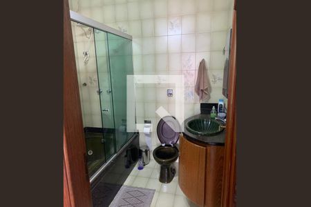 Casa à venda com 3 quartos, 300m² em Vila Scarpelli, Santo André