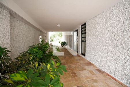 Apartamento para alugar com 59m², 2 quartos e sem vaga Apartamento para alugar com 59m², 2 quartos e sem vagaHall Social