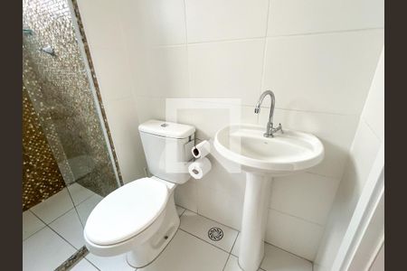 Apartamento para alugar com 44m², 2 quartos e sem vagaBanheiro 