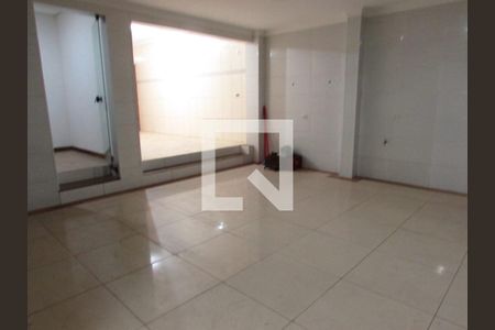 Casa à venda com 130m², 3 quartos e 2 vagasGaragem