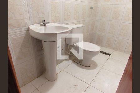 Casa à venda com 130m², 3 quartos e 2 vagasBanheiro da Suíte 3