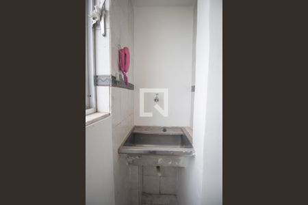 Apartamento para alugar com 57m², 2 quartos e 1 vaga Apartamento para alugar com 57m², 2 quartos e 1 vagaCozinha e Área de Serviço