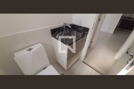 Apartamento para alugar com 46m², 2 quartos e 1 vaga Apartamento para alugar com 46m², 2 quartos e 1 vagaBanheiro