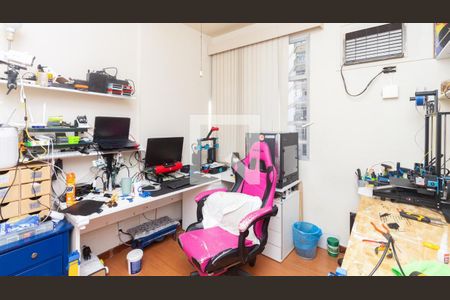 Apartamento à venda com 122m², 4 quartos e 1 vaga