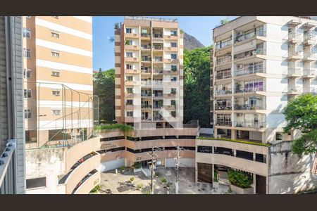 Apartamento à venda com 122m², 4 quartos e 1 vaga