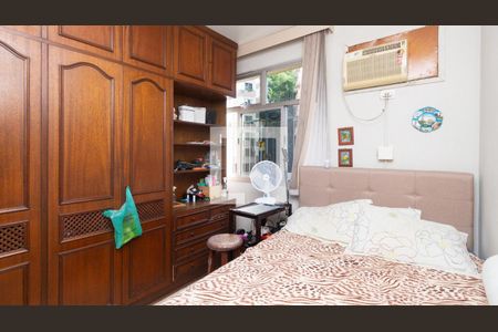 Apartamento à venda com 122m², 4 quartos e 1 vaga