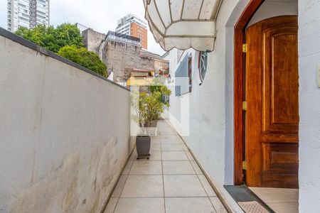 Casa à venda com 4 quartos, 386m² em Vila Monumento, São Paulo