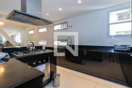 Apartamento à venda com 330m², 3 quartos e 3 vagas