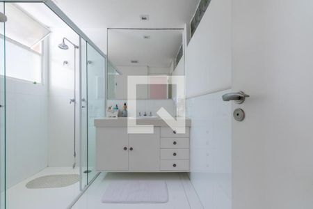 Apartamento à venda com 330m², 3 quartos e 3 vagas