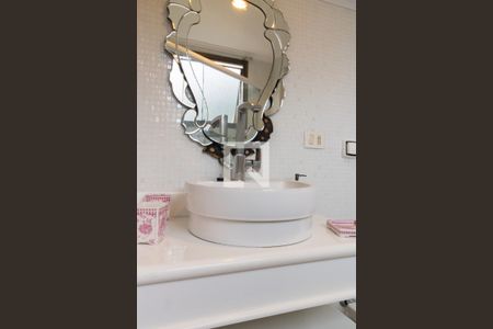 Apartamento para alugar com 360m², 5 quartos e 2 vagasBanheiro da Suíte 2