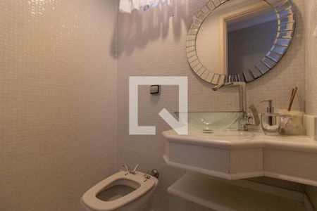 Apartamento para alugar com 360m², 5 quartos e 2 vagasLavabo