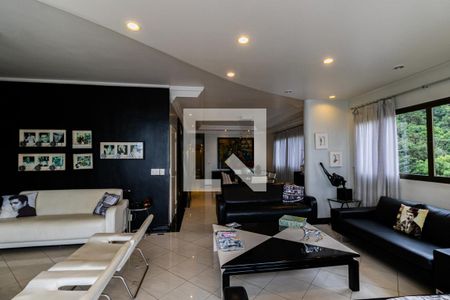 Apartamento para alugar com 360m², 5 quartos e 2 vagasSala