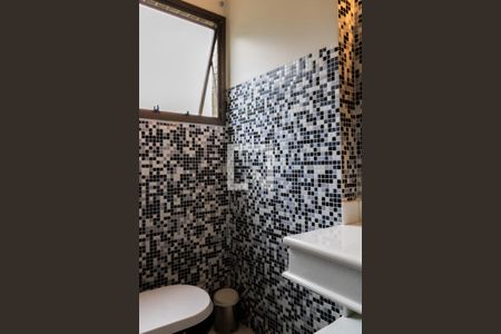 Apartamento para alugar com 360m², 5 quartos e 2 vagasBanheiro da Suíte 1