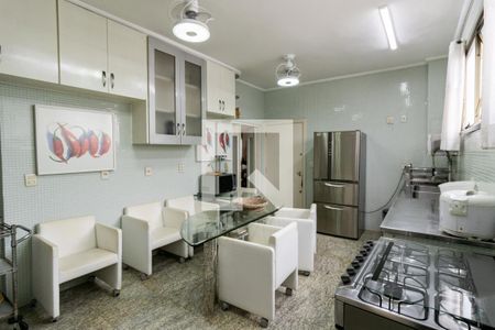 Apartamento para alugar com 360m², 5 quartos e 2 vagasCozinha