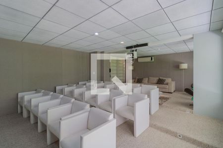 Apartamento à venda com 33m², 1 quarto e 1 vagaCinema