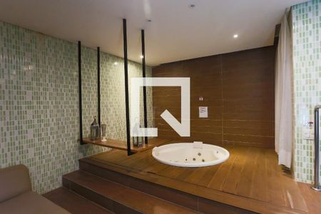 Apartamento à venda com 33m², 1 quarto e 1 vagaSpa