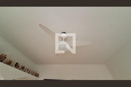 Detalhe da sala de apartamento para alugar com 1 quarto, 59m² em Caiçara, Praia Grande