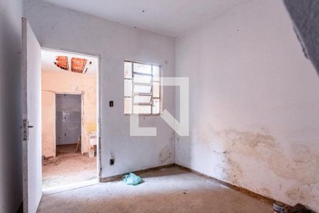 Casa à venda com 140m², 2 quartos e sem vaga