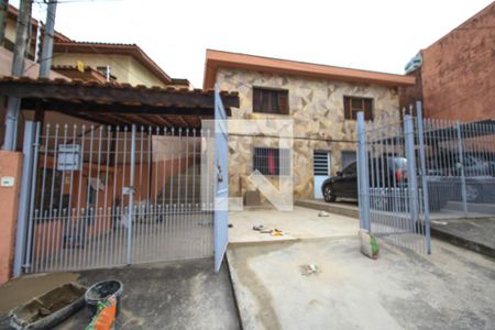 Fachada de casa para alugar com 2 quartos, 70m² em Penha de França, São Paulo
