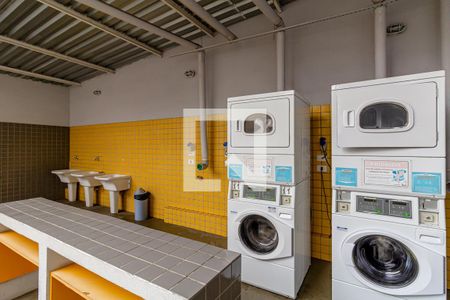 Apartamento para alugar com 52m², 2 quartos e sem vaga Apartamento para alugar com 52m², 2 quartos e sem vagaÁrea comum - Lavanderia