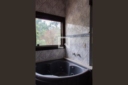 Casa de condomínio para alugar com 1600m², 3 quartos e 2 vagas Casa de condomínio para alugar com 1600m², 3 quartos e 2 vagasBANHEIRO DA SUITE 2