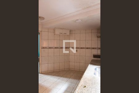 Casa de condomínio para alugar com 1600m², 3 quartos e 2 vagas Casa de condomínio para alugar com 1600m², 3 quartos e 2 vagasCOZINHA