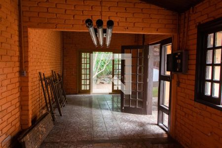 Casa de condomínio para alugar com 1600m², 3 quartos e 2 vagas Casa de condomínio para alugar com 1600m², 3 quartos e 2 vagasEDICULA