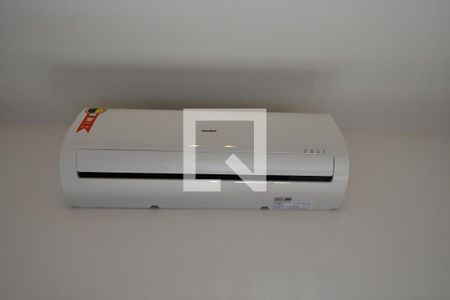 Casa à venda com 499m², 4 quartos e 8 vagasQuarto 1 - Suíte Detalhe