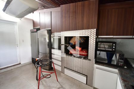 Casa à venda com 499m², 4 quartos e 8 vagasChurrasqueira