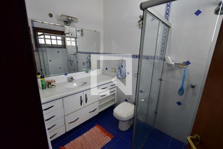 Casa à venda com 499m², 4 quartos e 8 vagasBanheiro 3 - Suíte