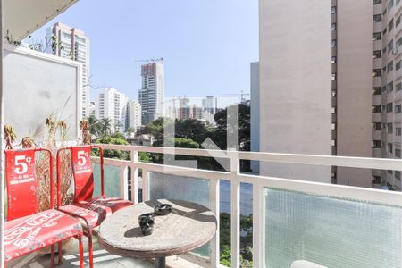 Apartamento à venda com 2 quartos, 107m² em Pinheiros, São Paulo