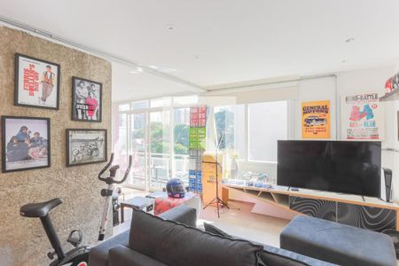 Apartamento à venda com 2 quartos, 107m² em Pinheiros, São Paulo