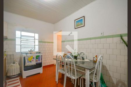 Casa à venda com 336m², 4 quartos e 3 vagas