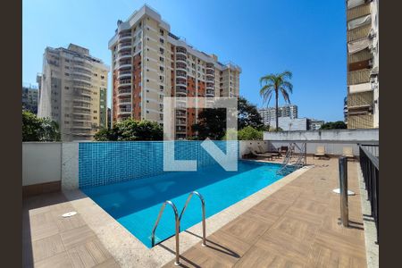 Apartamento à venda com 75m², 3 quartos e 1 vaga Apartamento à venda com 75m², 3 quartos e 1 vagaÁrea comum - Piscina
