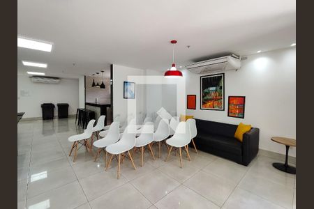 Apartamento à venda com 75m², 3 quartos e 1 vaga Apartamento à venda com 75m², 3 quartos e 1 vagaÁrea comum - Salão de festas