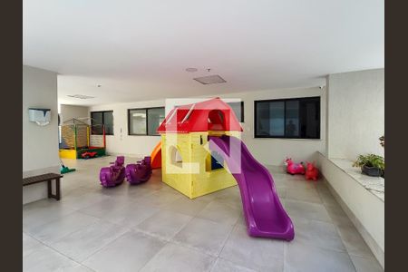 Apartamento à venda com 75m², 3 quartos e 1 vaga Apartamento à venda com 75m², 3 quartos e 1 vagaÁrea comum - Playground