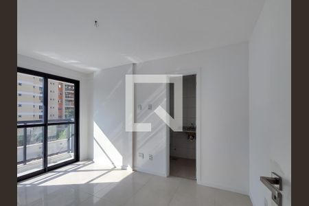 Apartamento à venda com 75m², 3 quartos e 1 vaga Apartamento à venda com 75m², 3 quartos e 1 vagaSuíte