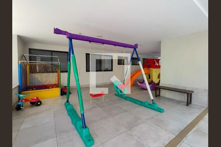 Apartamento à venda com 75m², 3 quartos e 1 vagaÁrea comum - Playground