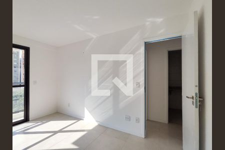 Apartamento à venda com 75m², 3 quartos e 1 vagaSuíte