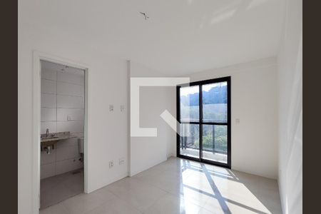 Apartamento à venda com 75m², 3 quartos e 1 vagaSuíte