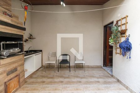 Casa à venda com 105m², 3 quartos e 2 vagas Casa à venda com 105m², 3 quartos e 2 vagasÁrea de Serviço - Churrasqueira