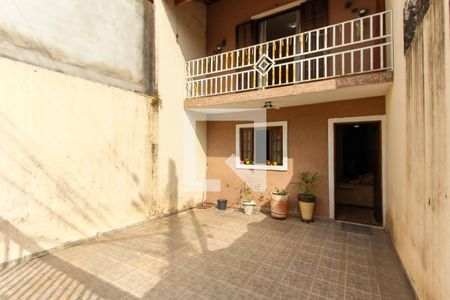 Casa à venda com 105m², 3 quartos e 2 vagas Casa à venda com 105m², 3 quartos e 2 vagasGaragem