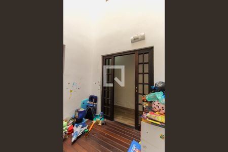 Casa à venda com 105m², 3 quartos e 2 vagas Casa à venda com 105m², 3 quartos e 2 vagasJardim de Inverno