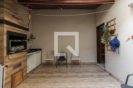 Casa à venda com 105m², 3 quartos e 2 vagas Casa à venda com 105m², 3 quartos e 2 vagasÁrea de Serviço - Churrasqueira