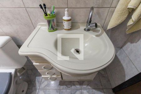 Casa à venda com 105m², 3 quartos e 2 vagas Casa à venda com 105m², 3 quartos e 2 vagasBanheiro Social