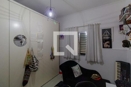 Casa à venda com 285m², 3 quartos e 6 vagas Casa à venda com 285m², 3 quartos e 6 vagasQuarto 2