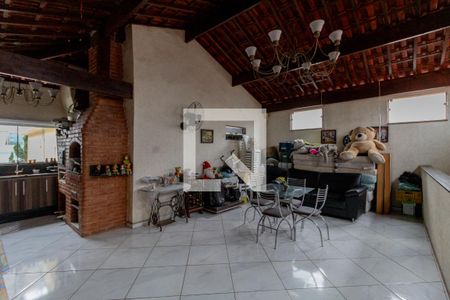 Casa à venda com 285m², 3 quartos e 6 vagas Casa à venda com 285m², 3 quartos e 6 vagasÁrea Gourmet