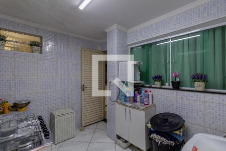 Casa à venda com 285m², 3 quartos e 6 vagas Casa à venda com 285m², 3 quartos e 6 vagasÁrea de Serviço